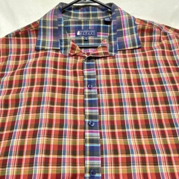 International Report Button Up Shirt Men's XL Red Blue Multicolor Plaid (Read) - Picture 11 of 11
